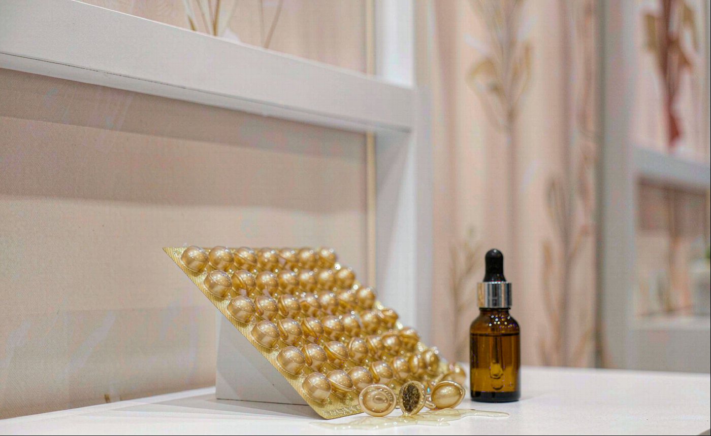 From Trade Show to First Order: How to Vet a Capsule Factory You Met at Cosmoprof