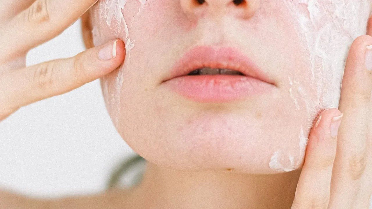 Silicone-Free Formulation: What Replaces Dimethicone in a Base