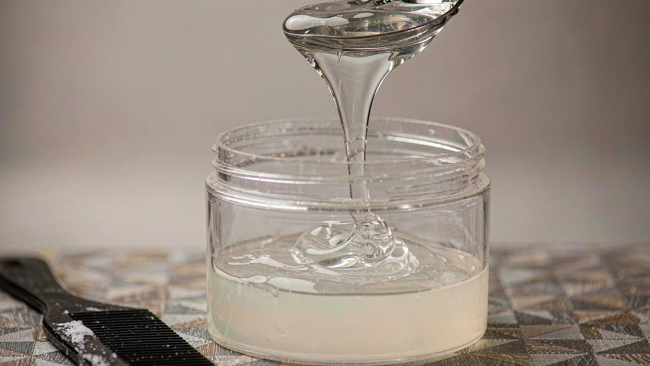 Hair Gel OEM: Hold Polymers, Flaking and Humidity Resistance