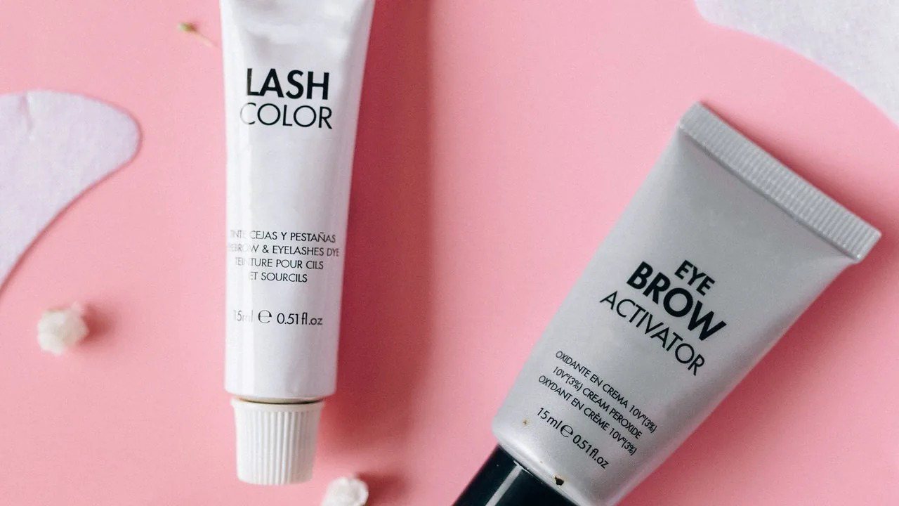 Foundation Undertone Matching: Sampling and Shade Approval