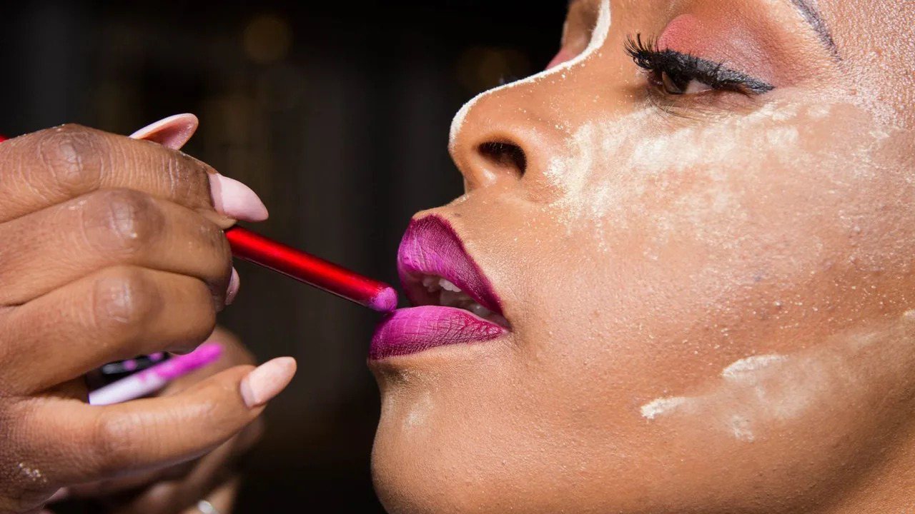 Foundation Formulation: Pigment Load, Coverage and Wear