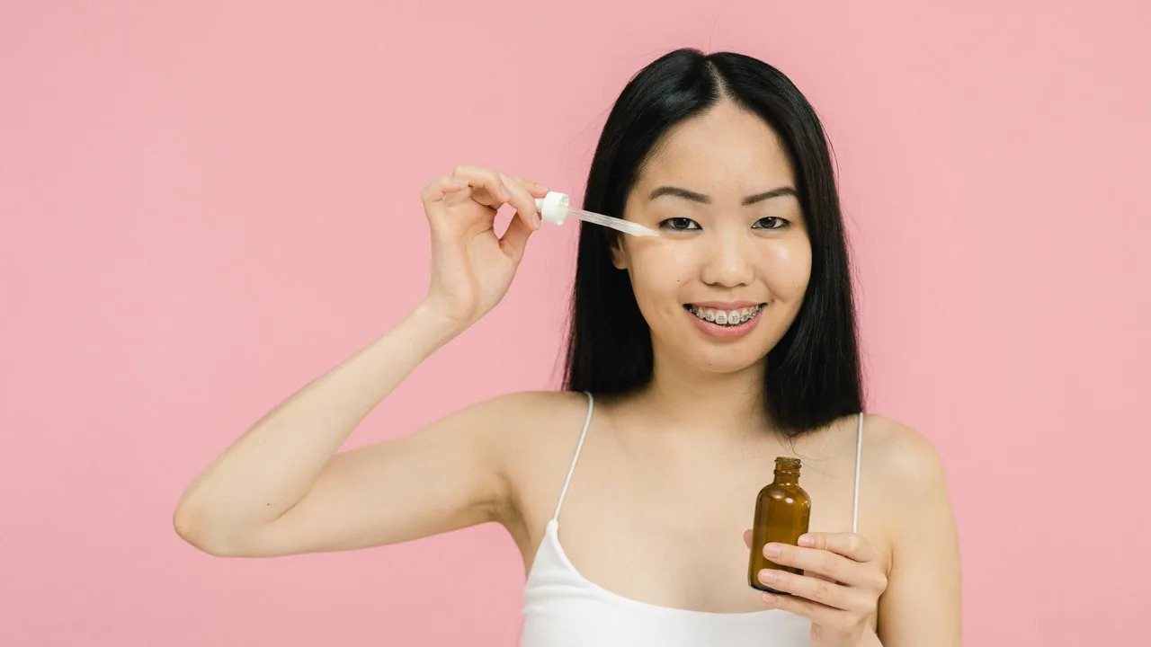 Depuffing Wording for Eye Products: What Can Be Said