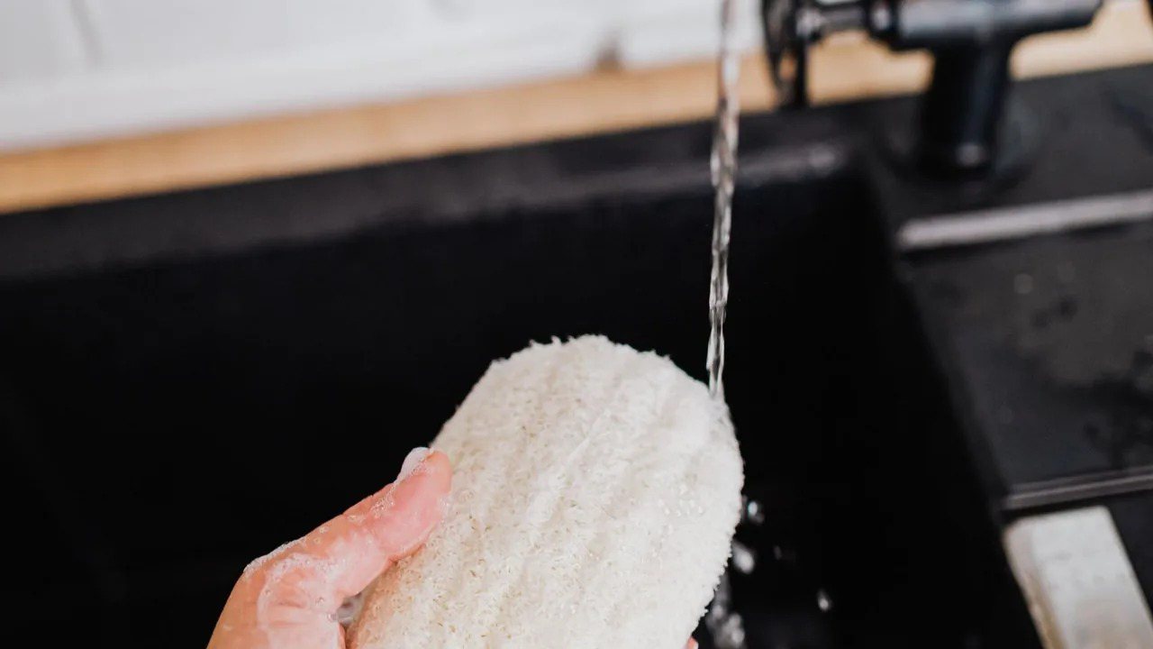 Cleanser Sample Development: Getting the Foam Right