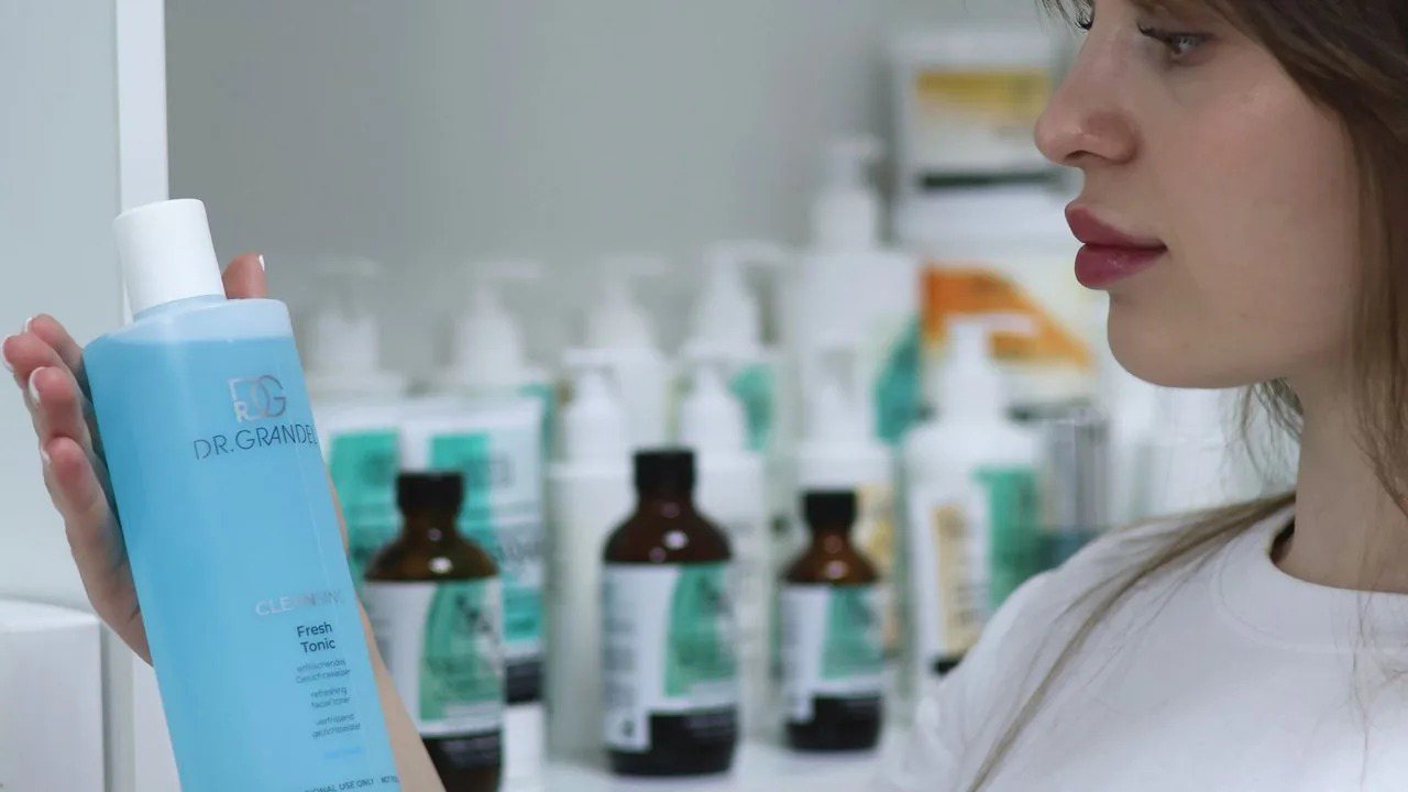 Cleanser OEM: Choosing a Surfactant System for Your Brand