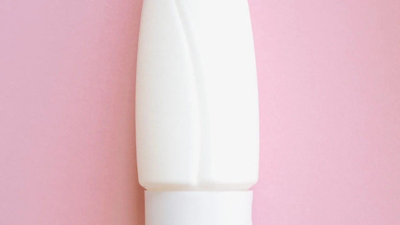 AHA Body Lotions: Safety Limits and Sunburn Warning Labelling