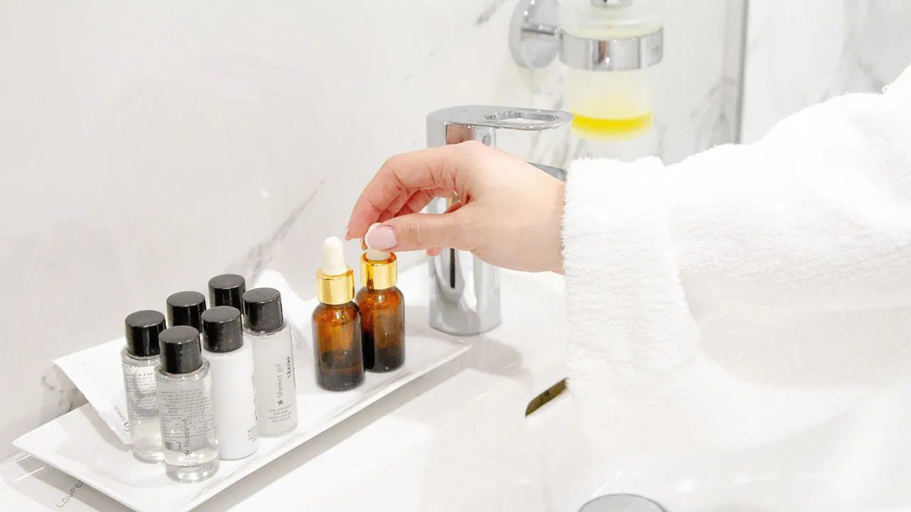 Hair Care OEM Sulfate Free Shampoo Formulation and Sampling