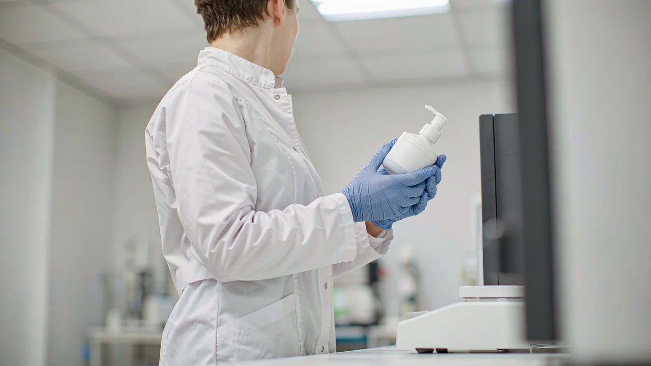 Cosmetic Product Liability Insurance: What Brands and Manufacturers Carry
