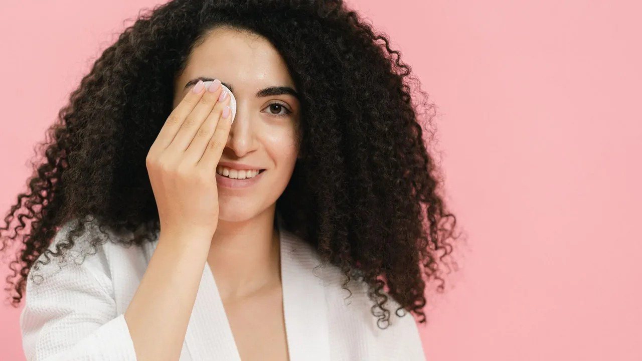 Amino Acid Facial Cleanser OEM: A Private Label Guide for Beauty Brands