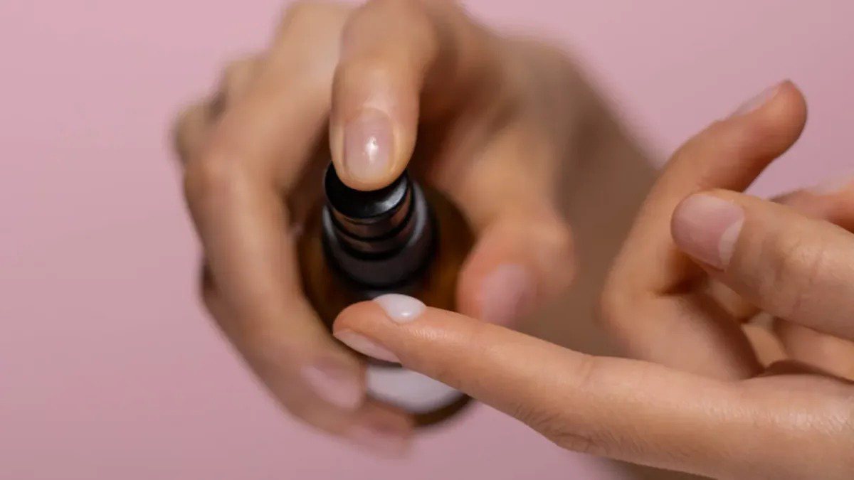 Custom Cosmetic Capsule Manufacturer for Beauty Brands