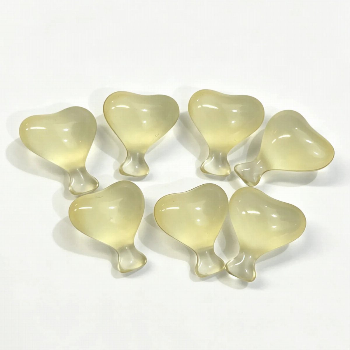 Clear Yellow Heart Body Oil Capsules | OEM ODM Essence Maker