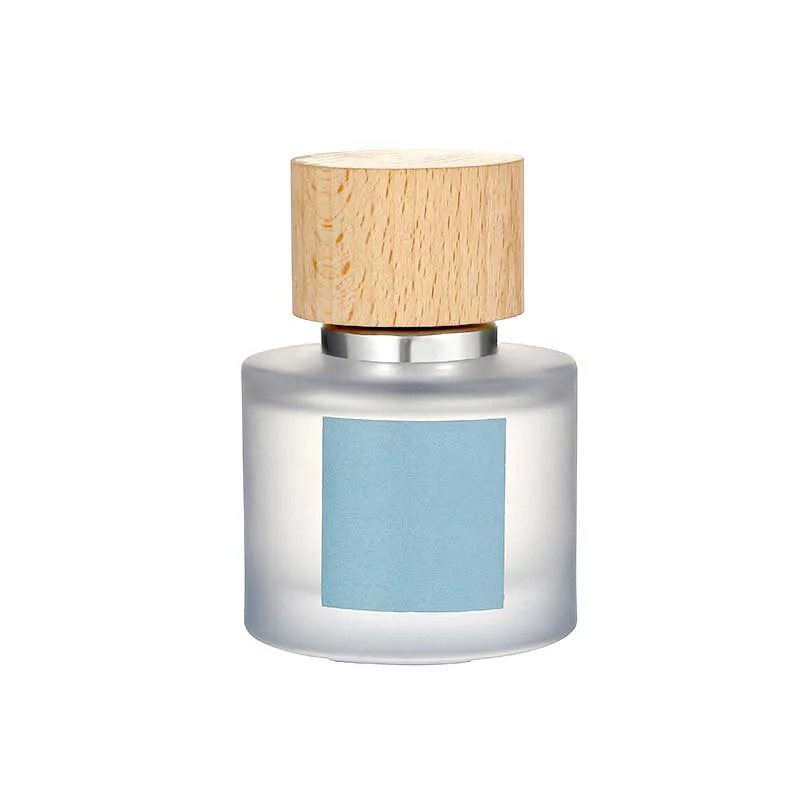Snow Cedar Eau de Parfum Spray | OEM ODM Custom Manufacturer